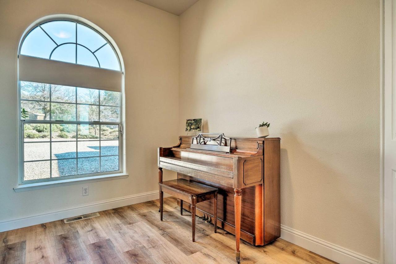 فيلا Peaceful Columbia Retreat With Hot Tub And Mtn Views! المظهر الخارجي الصورة